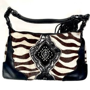 Vanessa a Boutique Purse. Zebra..  zipper closure.